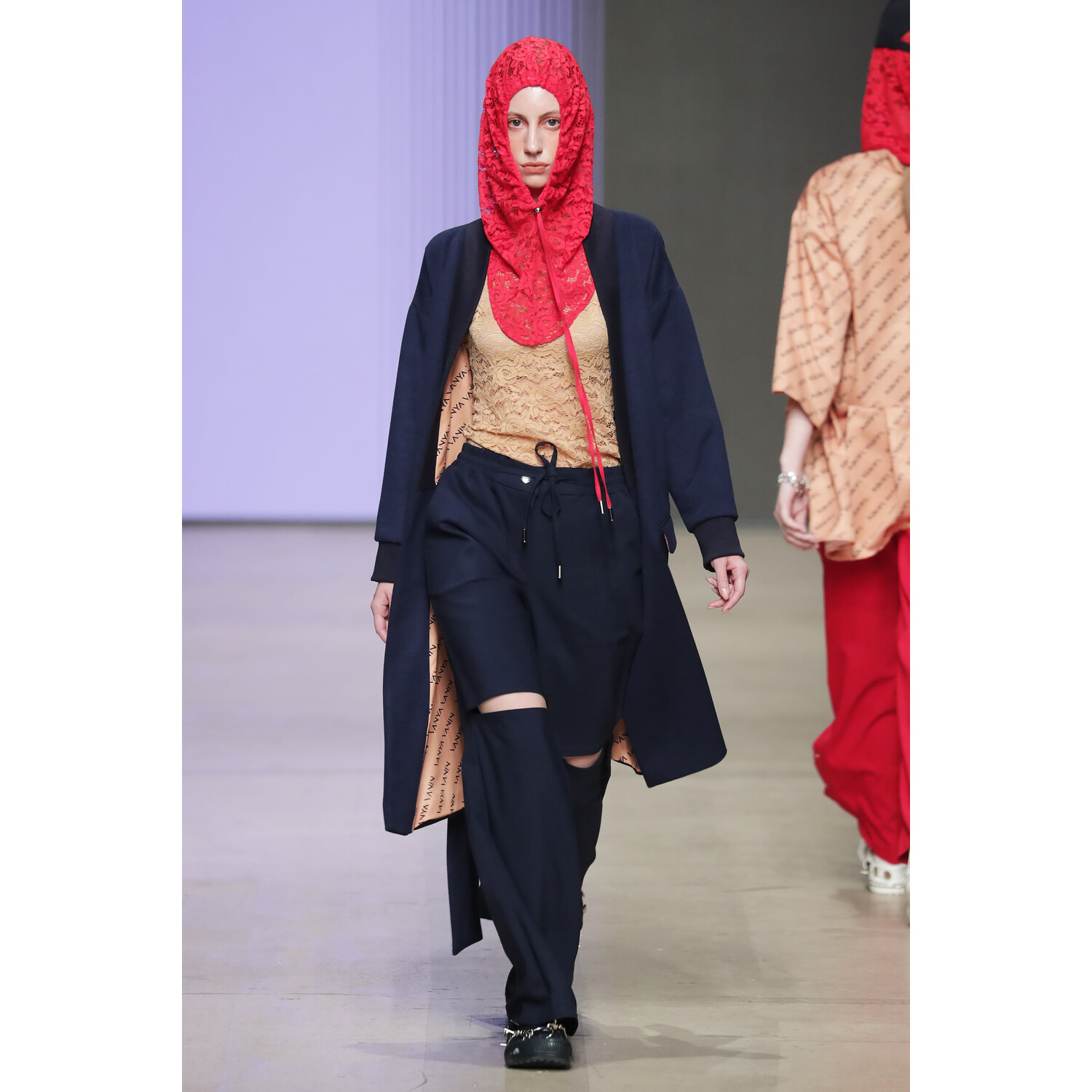 Фото Vanya Vanin Spring 2019 Ready-to-Wear / Ваня Ванин весна-лето 2019 / Неделя моды: Москва
